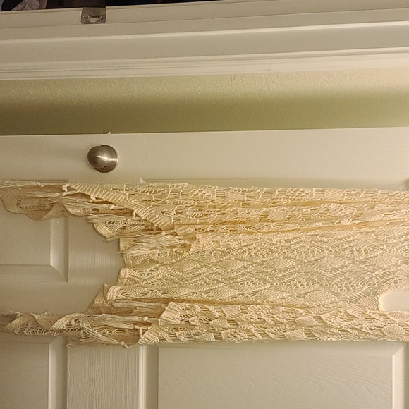 Cover up - Picture 2 of 2